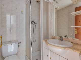 Piso en C/ Professor Josep Finestres 16