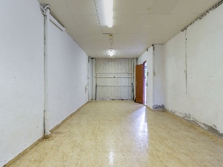 Piso en C/ Professor Josep Finestres 23