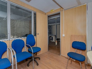 Oficina en C/ Vallcalent, Lleida 9