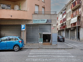 Local en C/ Agudes 23