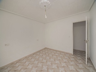 Piso en C/ Apolo - Torrevieja - Alicante 38