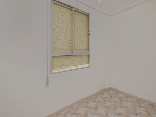 Piso en C/ Apolo - Torrevieja - Alicante 43
