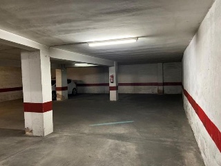 Garaje en C/ Alcalde de la Cruz Ceballos, Córdoba 4