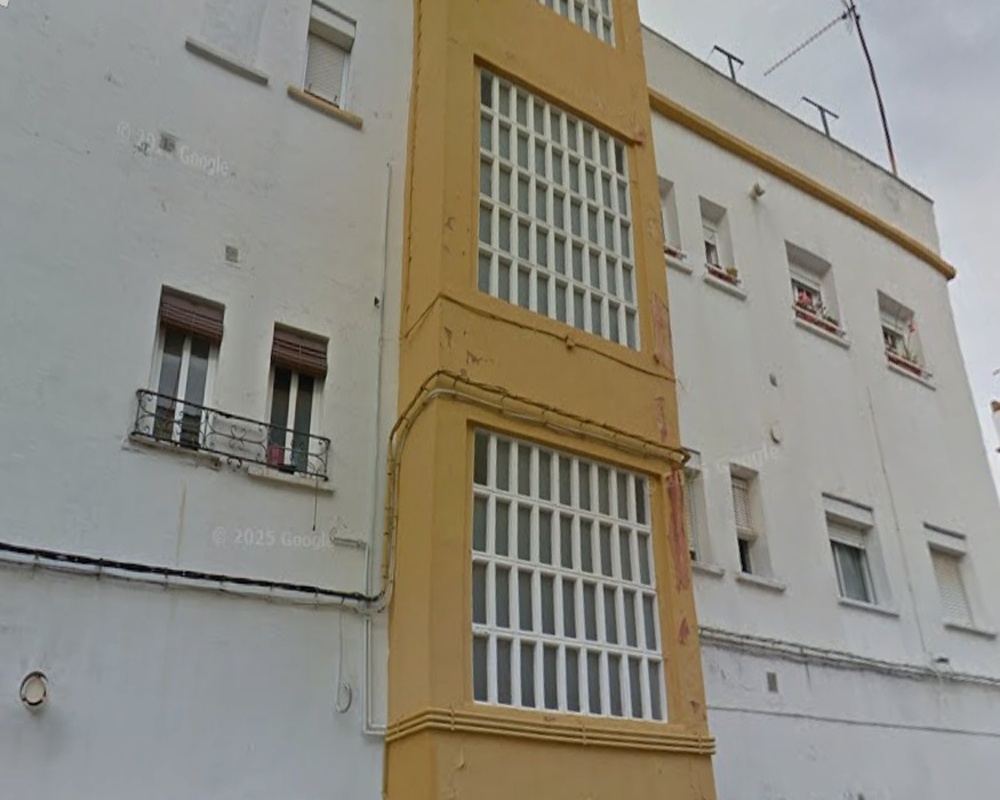 Piso en C/ Higuera, Dos Hermanas (Sevilla)