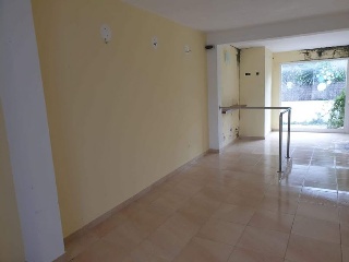 Local Av Simón de Bolivar, Ciutadella de Menorca (Islas Baleares) 2