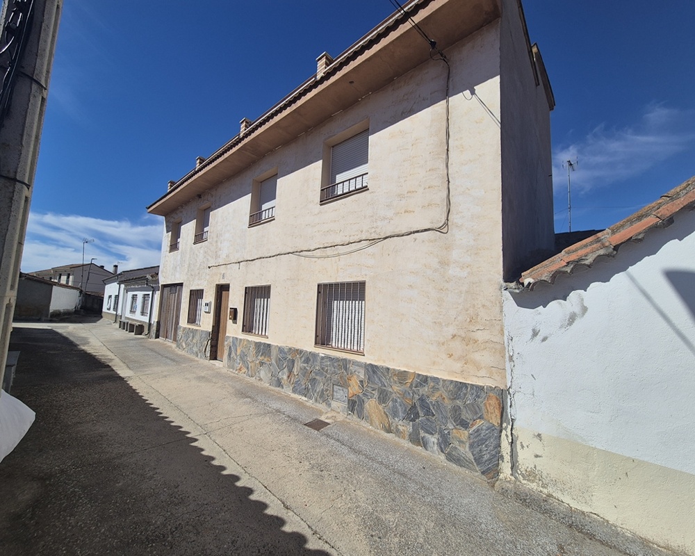 Casa en Anaya de Alba - Salamanca -