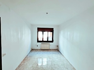 Pisos banco Sant Feliu de Codines