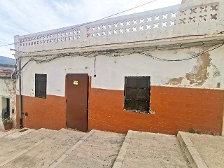 Unifamiliar en venta en Tavernes De La Valldigna de 82  m²