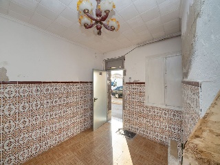 Calle Gabriel Miro 3