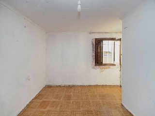 Calle Gabriel Miro 15