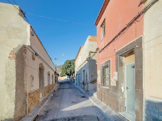 Calle Gabriel Miro 19