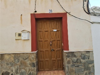 Calle Cuesta de la Fuente 23