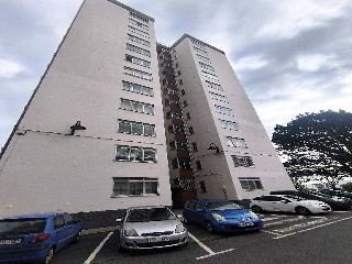 Piso en venta en Ferrol de 88  m²