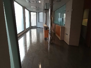 Local comercial en Av Cataluña - La Pobla de Claramunt - Barcelona 4