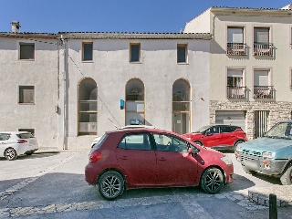 Local en venta en Llacuna de 294  m²