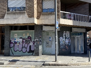 Local en C/ Enric Prat de la Riba - El Hospitalet de Llobregat - Barcelona       2