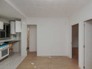 Piso en venta en Hospitalet De Llobregat de 56  m²