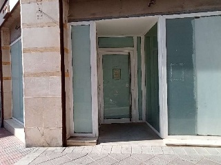 Local en C/ Hermanos Navarro Caracena 2