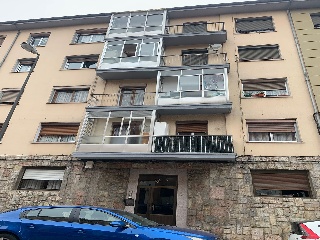 Piso en venta en Oviedo de 62  m²