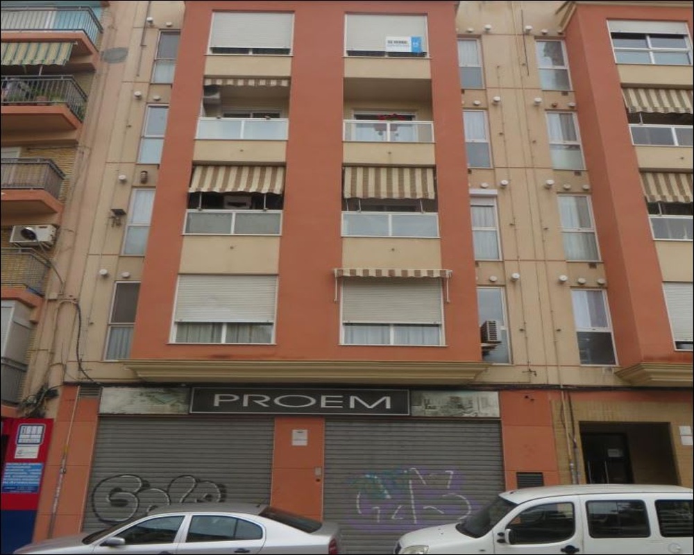 Local en C/ Camí Real