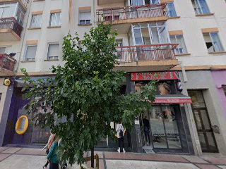 Local en venta en Pamplona de 191  m²