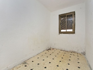 Pisos en C/ Cáceres, Badalona (Barcelona) 8