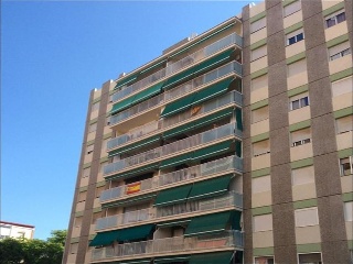 Piso en venta en Vilanova I La Geltrú de 85  m²