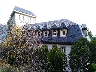 Edificio en construcción paralizada en  Mombeltrán 8