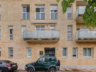 Piso en venta en Llagostera de 92  m²