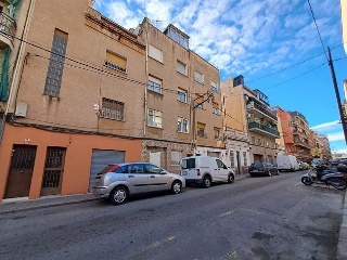Piso en venta en Badalona de 75  m²