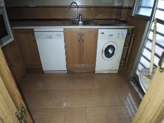 Piso y trastero en Av Universidad, Leganés (Madrid) 8