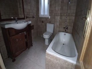 Piso y trastero en Av Universidad, Leganés (Madrid) 17