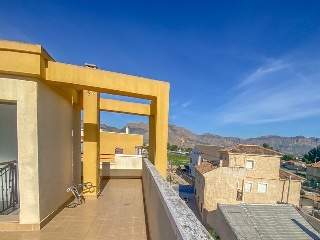 Dúplex en Los Desamparados 23