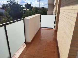 Piso con garajes en C/ Giralda - Almendralejo - Badajoz 9