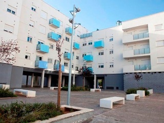 Piso con garajes en C/ Giralda - Almendralejo - Badajoz 12
