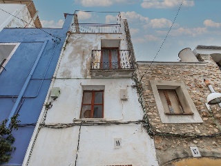Vivienda adosada en C/ Sant Francesc 52