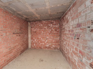 08340-0001 31
