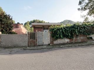 Chalet independiente en C/ Dels Alps - Corberá de Llobregat - 13