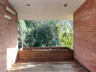 Chalet independiente en C/ Dels Alps - Corberá de Llobregat - 35