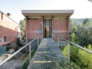 Chalet independiente en C/ Dels Alps - Corberá de Llobregat - 38