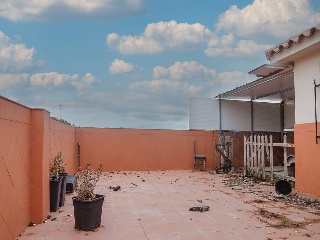 Casa adosada en C/ Larra, Jerez de la Frontera (Cádiz) 23