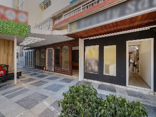 Local comercial en Av Alcoy - Benidorm - 26