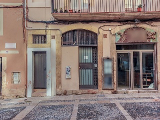 Vivienda en Pz de Santiago Russinyol 29