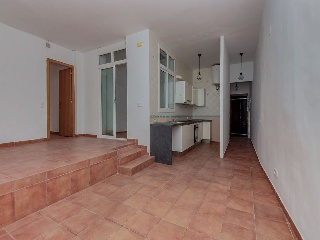 Vivienda en Pz de Santiago Russinyol 31