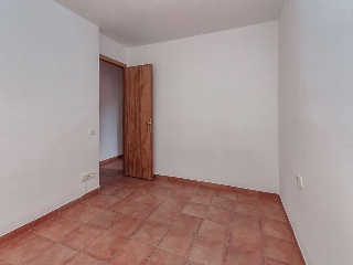 Vivienda en Pz de Santiago Russinyol 38