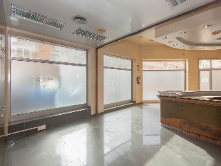 Local en Sant Sadurní d´Anoia  14