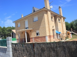 Otros en venta en Cabrera D´anoia de 328  m²
