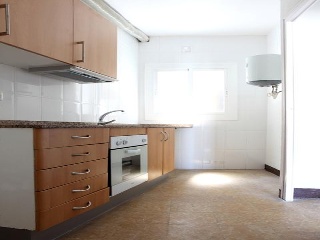 Piso y trastero en Av. de María Jolonch, Agramunt (Lleida) 9