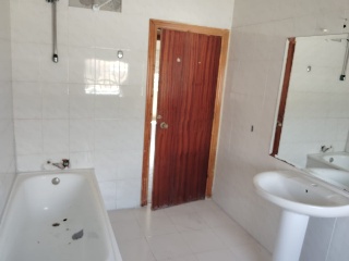 Chalet independiente en ur.  Alarilla 19