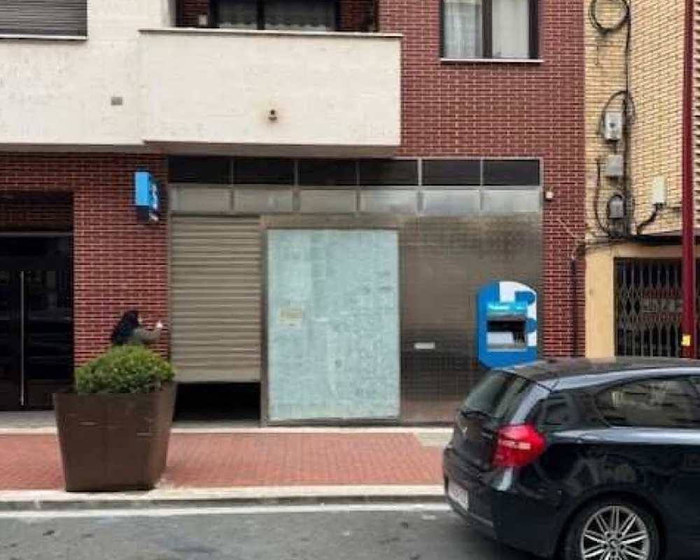 Local en Av. La Rioja, Haro (La Rioja)